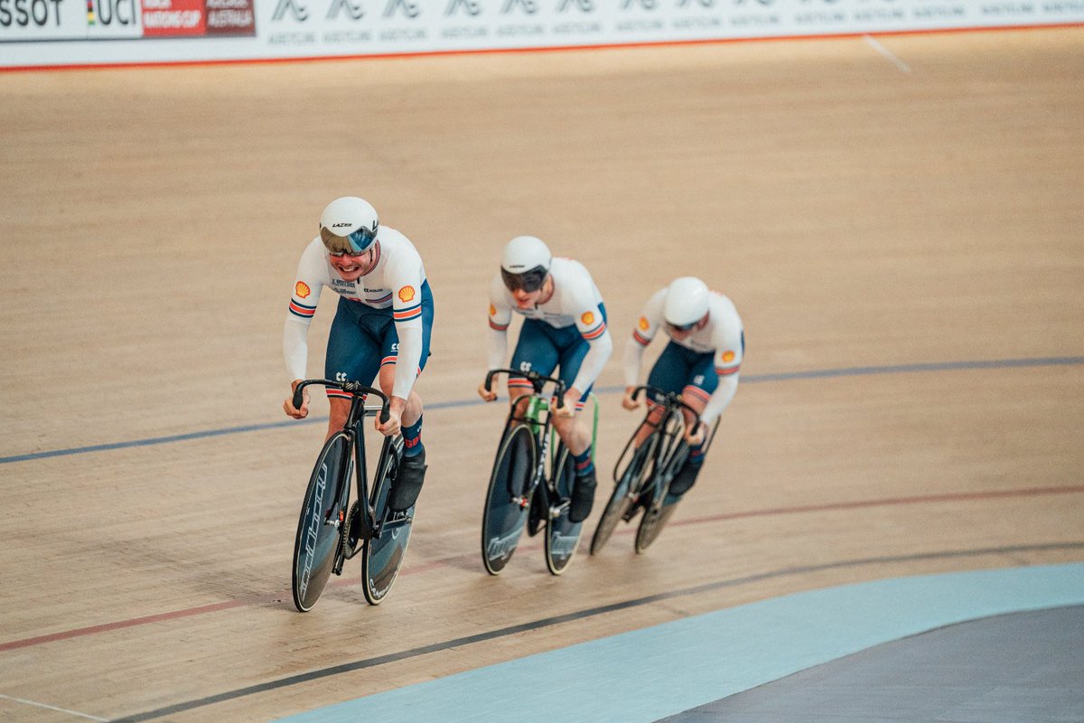One final #Paris2024 push 😮‍💨

The track squad are out in Milton 🇨🇦 for the final UCI Track Nations Cup of the year, and one last chance to get some racing on the boards in before the Olympic Games! 

Pulling on the GB skinsuit this weekend: 

Women endurance
Katie Archibald, Neah
