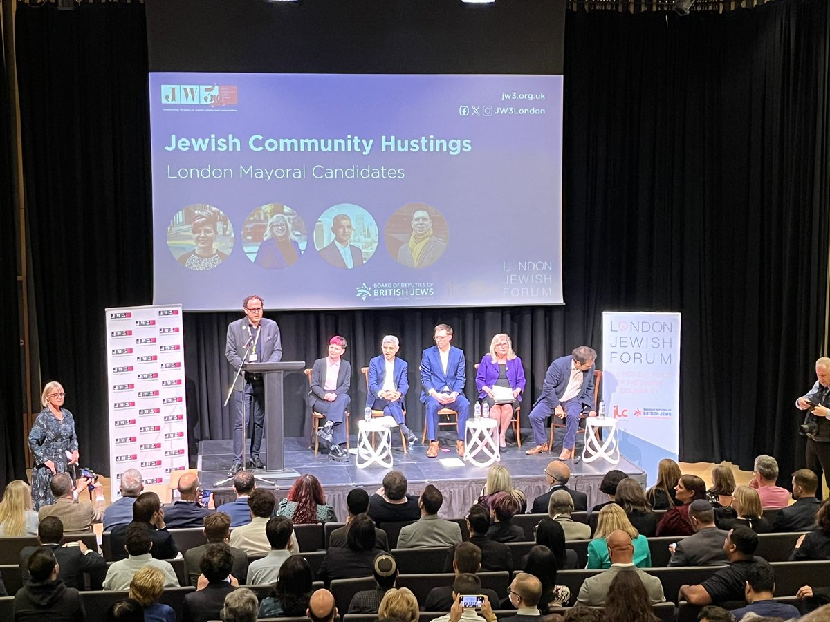 First hustings with all of the main London mayoral candidates on the stage tonight @JW3London All 13 candidates are on our website bbc.com/news/articles/… More with @BBCTimDonovan tonight on @BBCLondonNews and with me on @BBCRadioLondon tomorrow morning #onthecampaigntrail