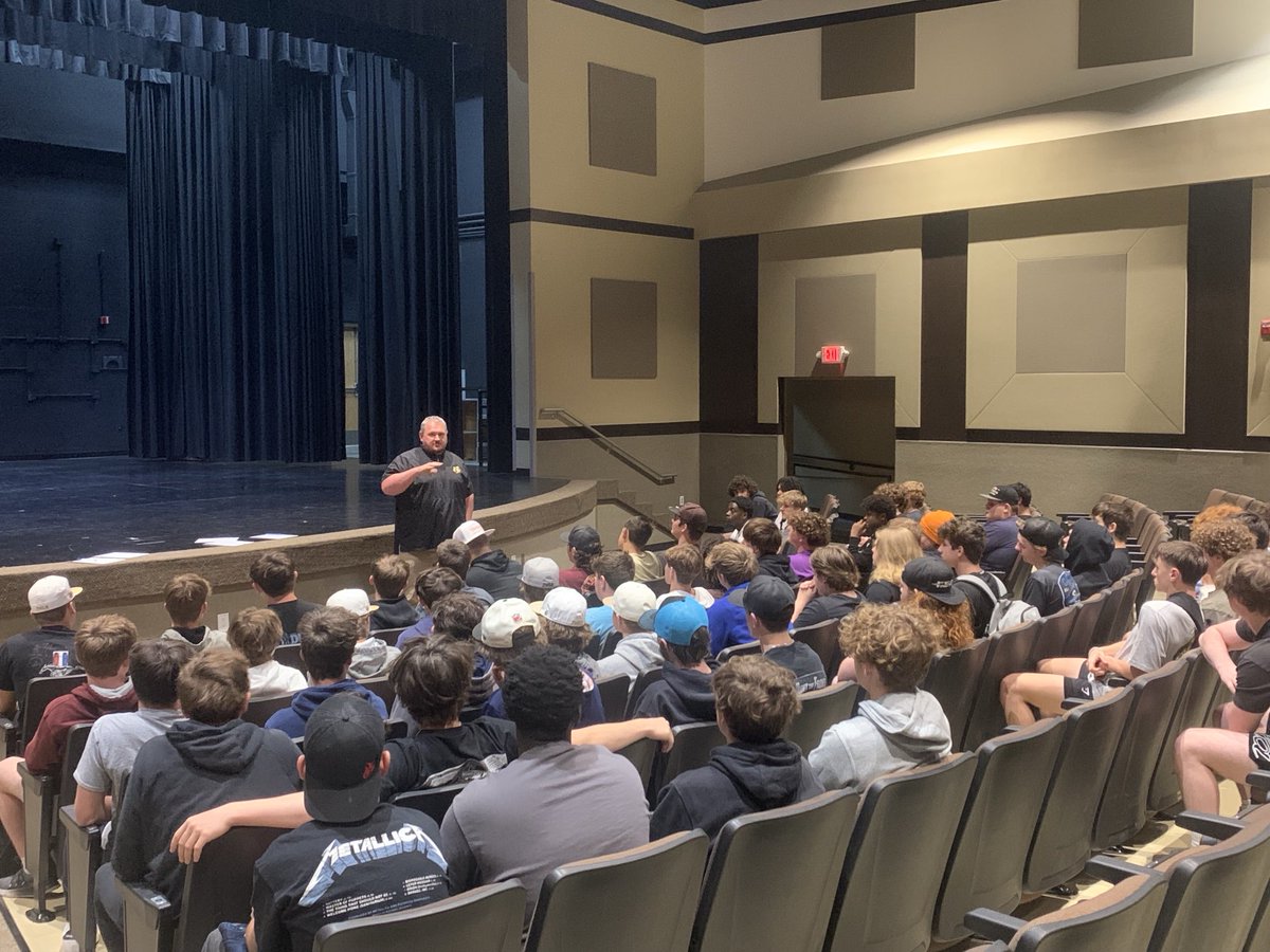 Great turn out today to welcome new Head Football Coach Lee Freeman to Windsor! Go Owls!!!