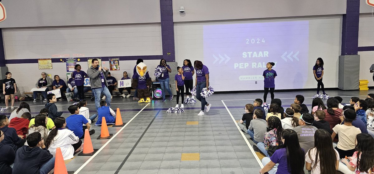 Hamblen STAAR Pep-Rally!

Good luck to all students taking the STAAR!

#wearechannelview