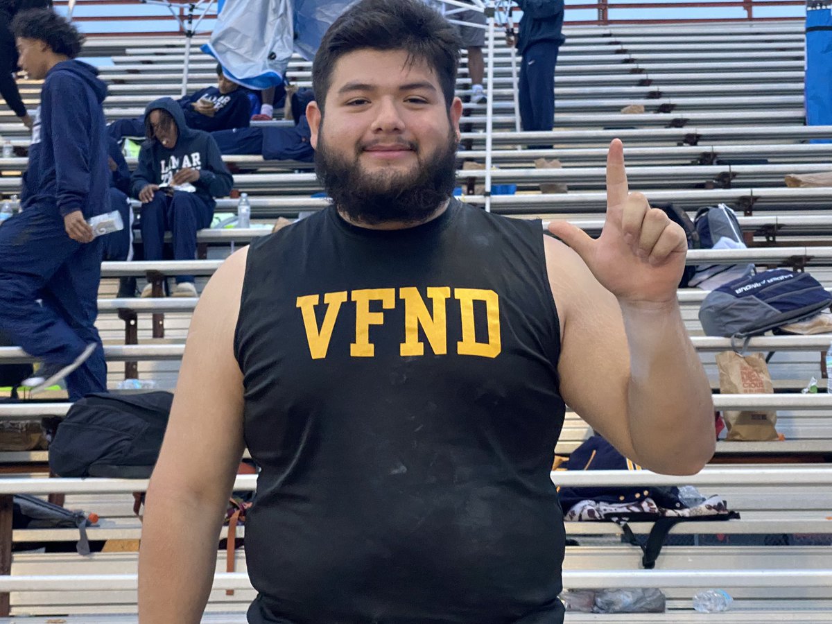 Congrats to @EvanMtz56 🏆🥇🥇🏆for his first place finish in the shot put at the Area Meet‼️‼️‼️ Next up, Regional Championship at UT Arlington next week #VFND