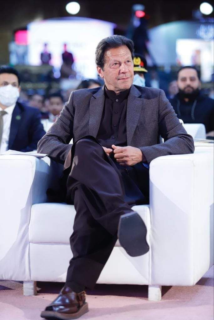 Imran Khan Zindabad 💖 
#Bridgerton 
#OurSehunShineDay