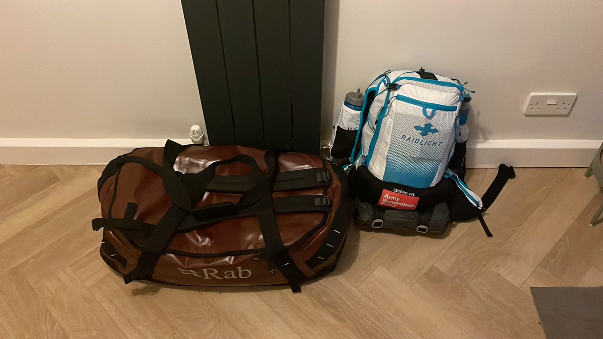 Kit packed. Ready to go. A bit nervous, but it’s just a marathon each day in the desert. Nothing else to do. How hard can it be… 😬 @RobbieRinder @ArmyBenFund