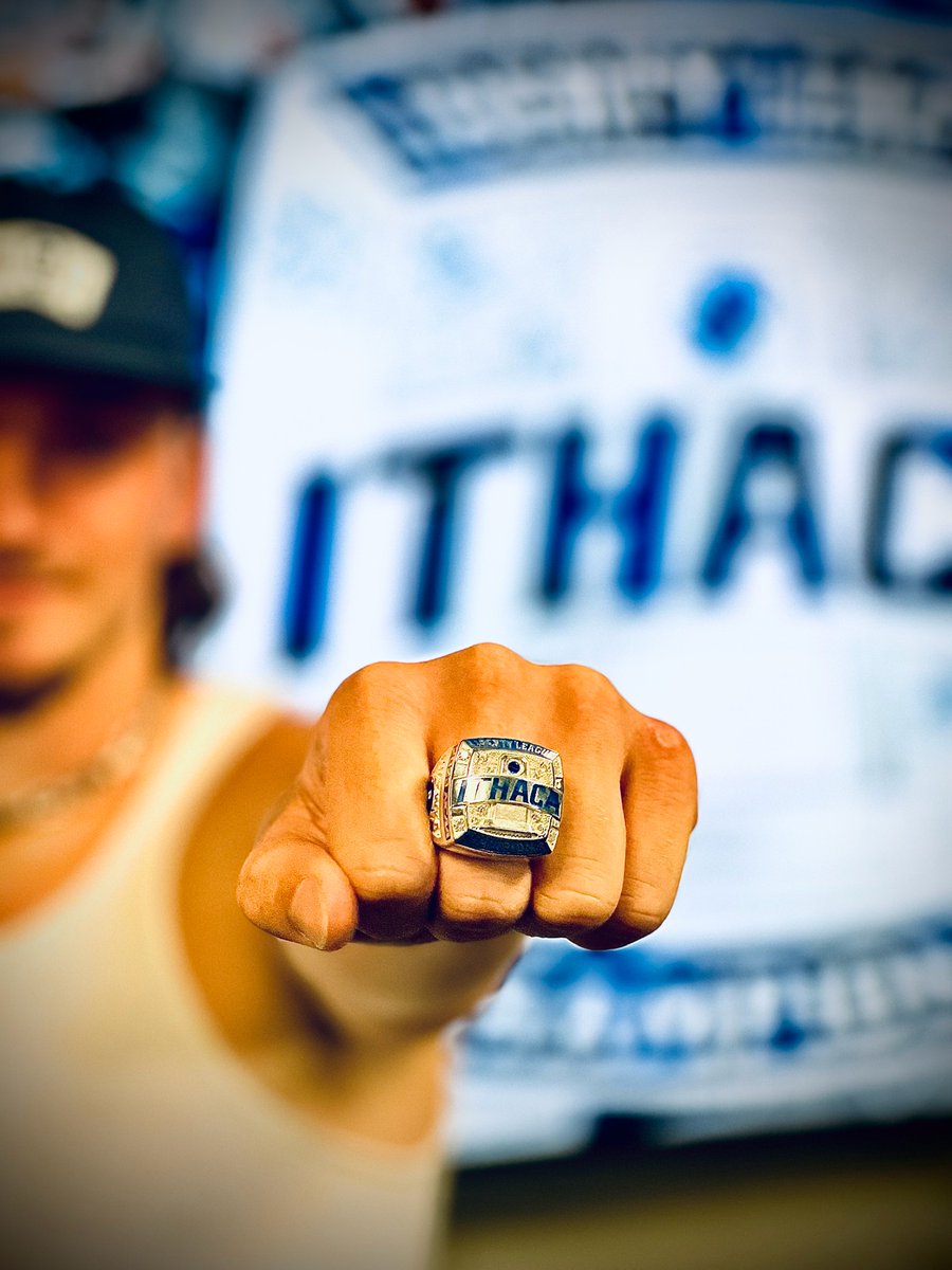 Ithaca Bomber Football tweet media