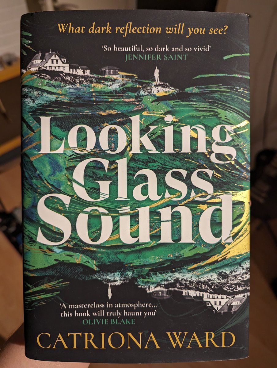 Finished Looking Glass Sound by @Catrionaward. What an extraordinary literary achievement. I'll spend the next couple of days flipping through the book trying to piece all the details together, but not too much, lest I end up trapped.