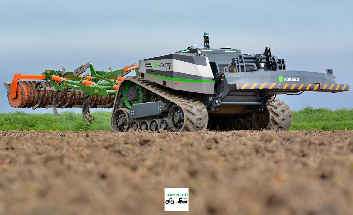 Here’s something a little different. Agxeed autonomous tractor with Amazone Cenio 3000 cultivator. What do you think? More photos to follow on Facebook and Instagram. @XeedAg @AgXeed @Amazone @snellpeter2