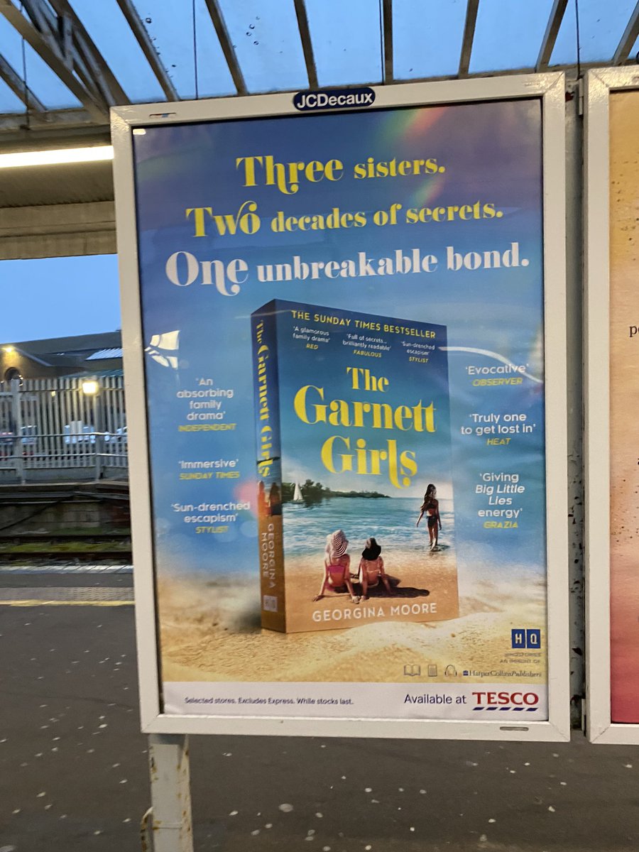 @DawnBurnett @TheMJAP A book superbly written by @PublicityBooks and brilliantly marketed by @DawnBurnett and @TheMJAP - three terrific former colleagues united (as seen in Eastbourne).