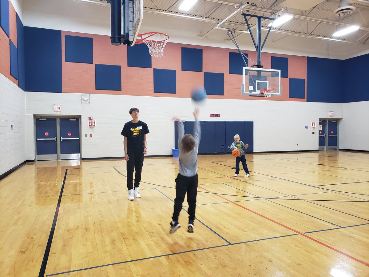 Former <a href="/SLCSSayre/">Sayre Elementary</a> seniors came to help out in PE today.  They were jealous of our rock wall but loved playing with the 1st graders during stations.  <a href="/SLCSD/">South Lyon Community Schools</a> #sayresharks #SLYONphysed
