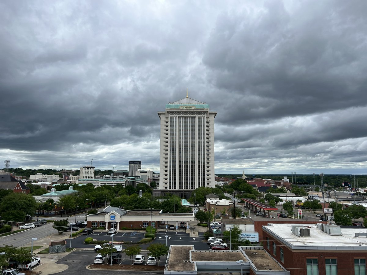 NickGunterWX's tweet photo. Happy Thursday! It’s a cloud and breezy day, with a few passing showers. Conditions improve and temperatures warm by the weekend! #wsfa #12FirstAlert https://t.co/ngSvgqpXAX