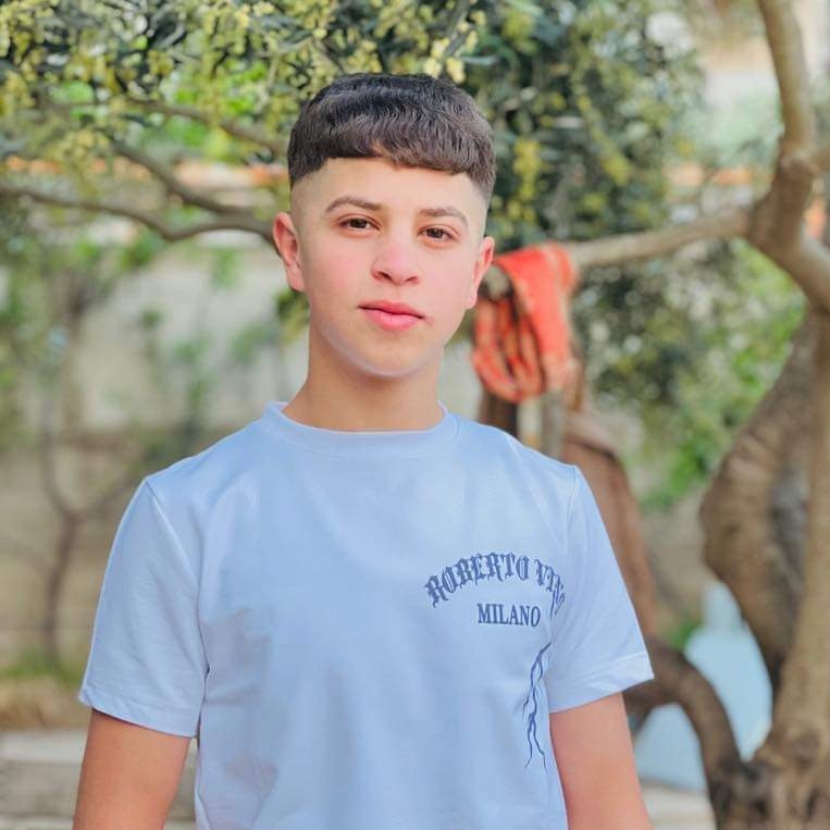gesur69's tweet photo. #صورة_ملف_شخصي_جديدة
نغير شوي https://t.co/DMsD7TenpC