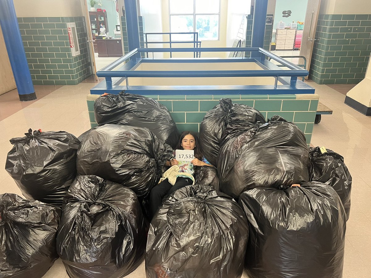 Our students have collected a total of 17,532 bags for @HEB! Let's see if we win the final round.