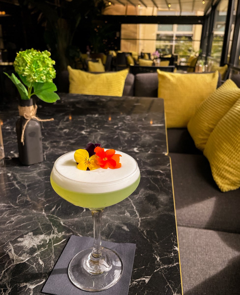 Let's turn those rainy frowns upside down and cosy up with our tasty spring cocktails 🤩🍹 castleknockhotel.com