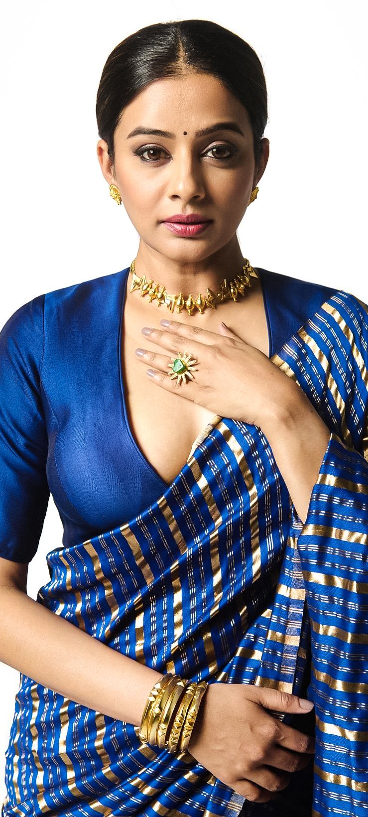 GK6G4uKWEAAminv?format=jpg&name=large