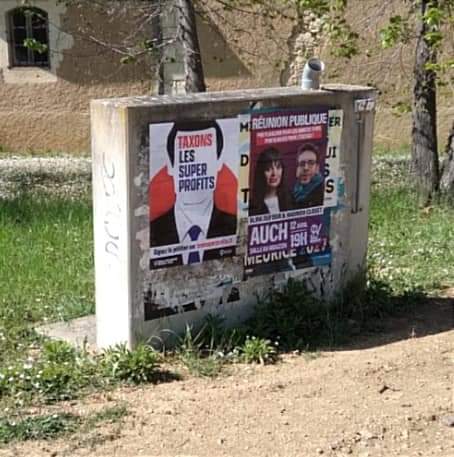 ParisGers's tweet photo. D'#Auch à #Riscle, de #Condom à #Simorre, de #Mirande à #Masseube, au bord des routes, sur les places des villages, au soleil, sous la lune... Les insoumis #gersois refont la déco pr annoncer la réu publique de demain.
Le #9juin , on a la force de tout changer !
#UnionPopulaire https://t.co/FD0bsto95y