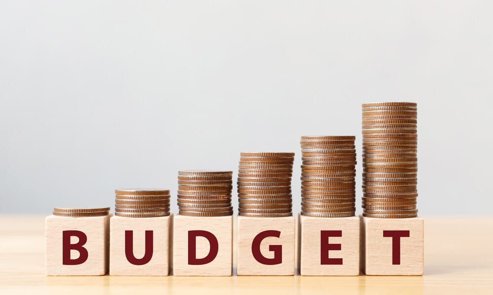 The SCCPSS Budgeting Services Office is seeking input for the FY25 budget. Take a short survey to share your input.  sccpss.com/~board/public-…