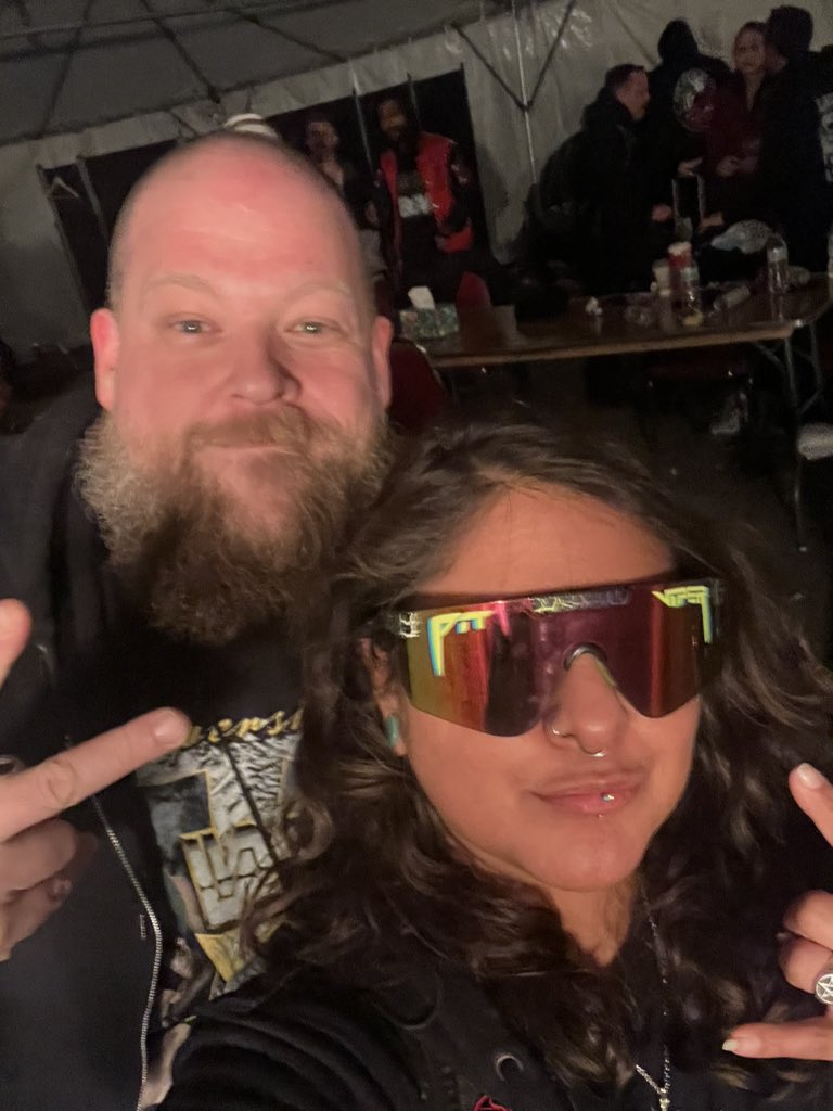 Pleasure meeting ya! <a href="/JaimsVanDerBeek/">Sandmanilow </a>