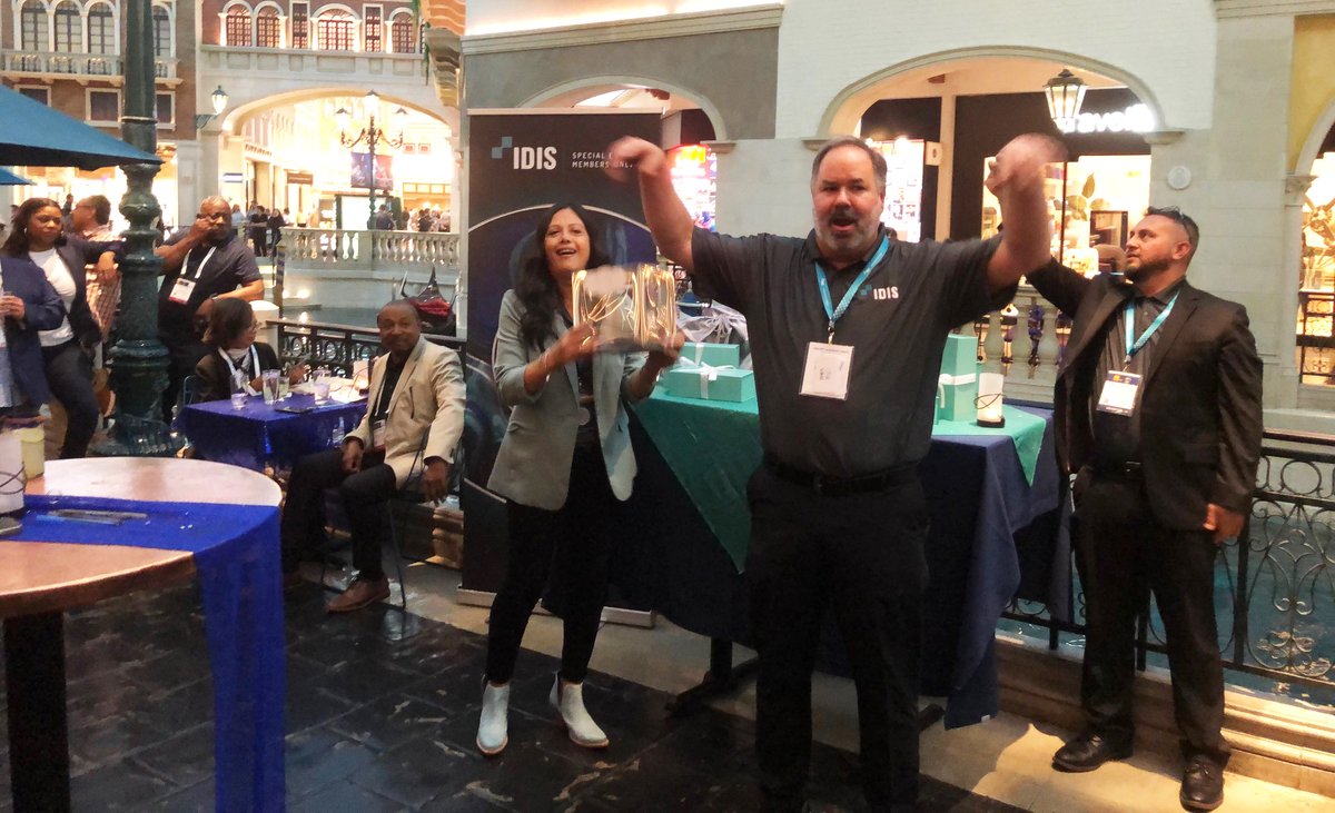 IDISAmerica's tweet photo. The IDIS team hosted its traditional VIP reception at the Venetian at the end of the opening day, welcoming our customers to another successful ISC West. There was plenty of good food, drinks, gifts, and the IDIS friendship!! https://t.co/MWsawjxYan