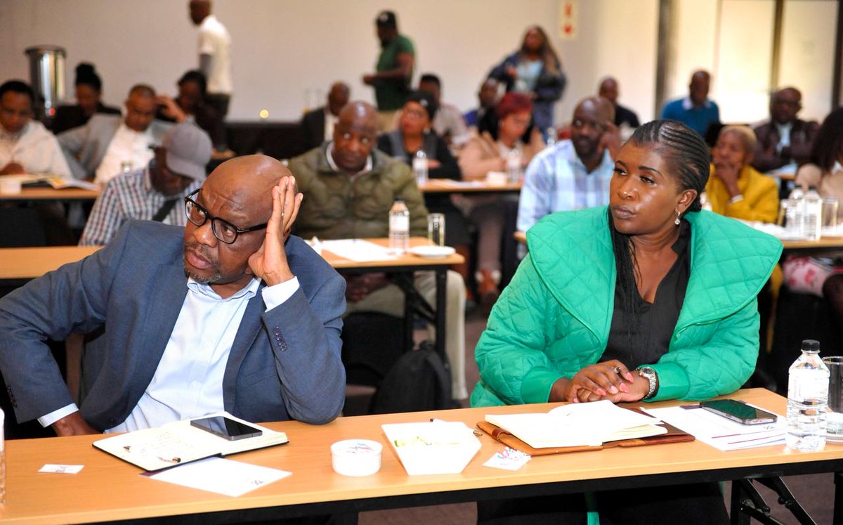 TauParks's tweet image. Hosted by the Mayor, Cllr Sipho Radebe and supported by District Mayor, Cllr Lerato Maloka the desired outputs of the gathering are an Outcome-based 2024/25 IDP Review and budget. 

#LocalGovatWork ##LeaveNoOneBehind