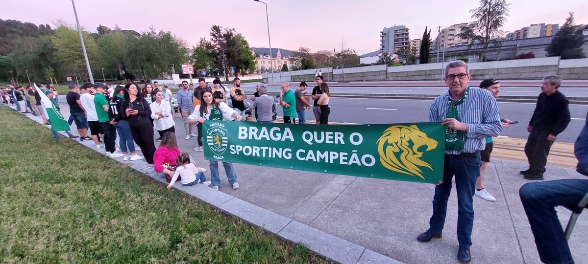 EduV29SCP's tweet photo. Braga quer o SPORTING CAMPEÃO! https://t.co/BkL5vQ1pSx