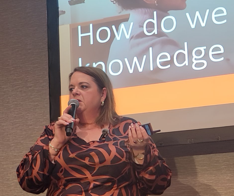 djcmediallc's tweet image. It was such an honor to speak at the EOS Conference.  We spoke about Hidden Profitability Drivers and gave away my book “Loving Failure - Getting Control of Your Business Health.” Here is to your future business success stories.
#EOSConference2024