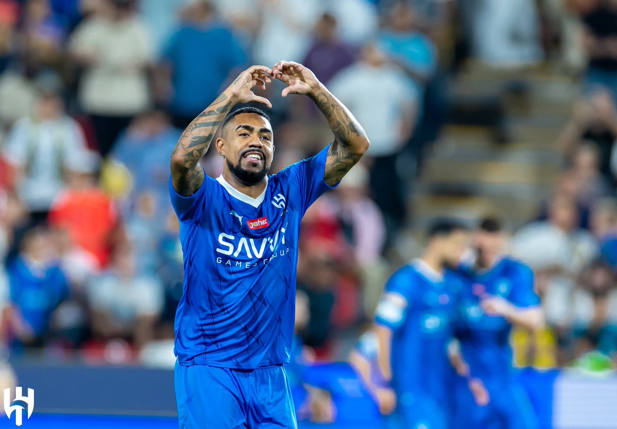 Al Hilal has won the Super Cup after beating Al Ittihad 4-1 in the final! 💙 Malcom scored 2 goals 🇧🇷