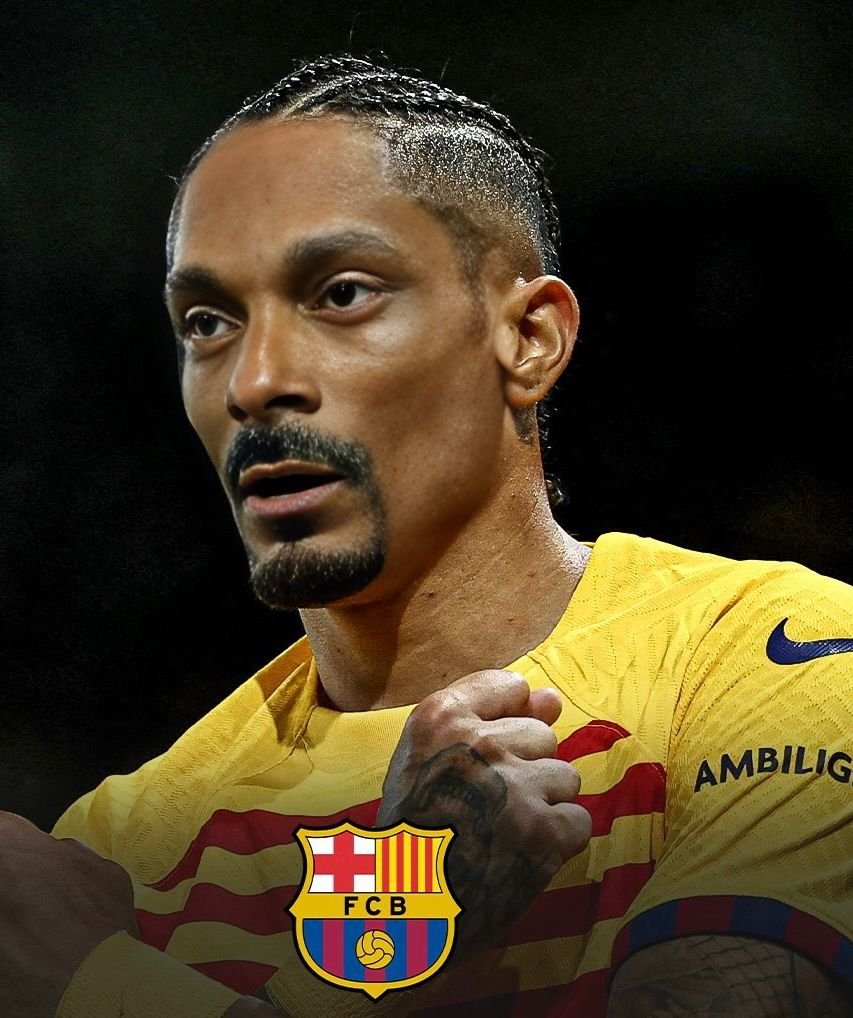 Barca_Buzz's tweet photo. Who made this? 😅 https://t.co/rXA7s8z39Q