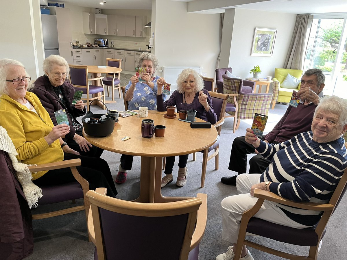 Lorna Clare tweet media