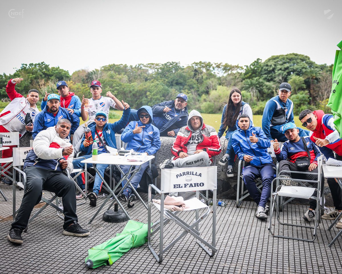 Nacional's tweet photo. ¡Nacional Nacional!

#ElClubGigante 🔵⚪️🔴 https://t.co/iuQgO1M5So