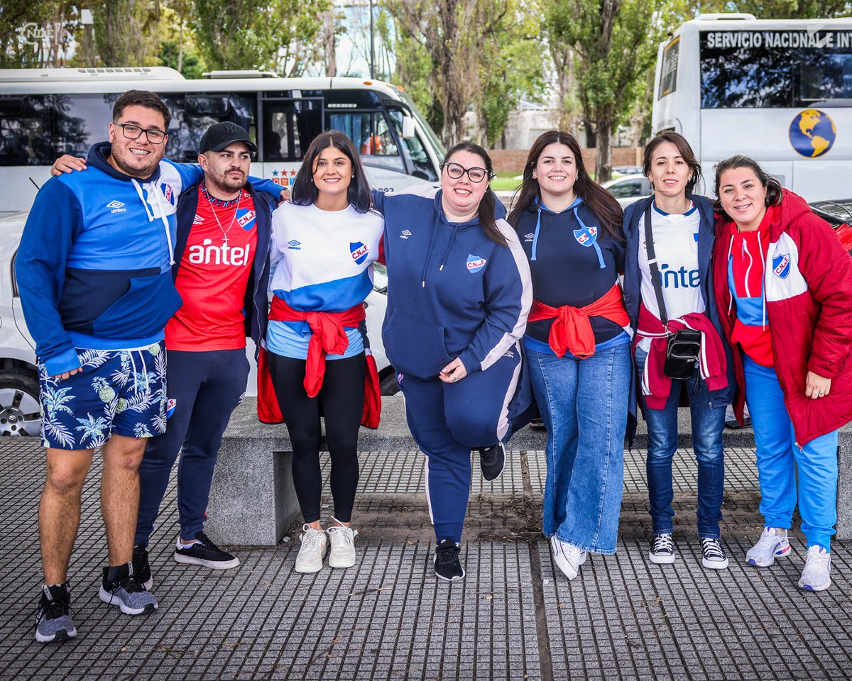 Nacional's tweet photo. ¡Nacional Nacional!

#ElClubGigante 🔵⚪️🔴 https://t.co/iuQgO1M5So
