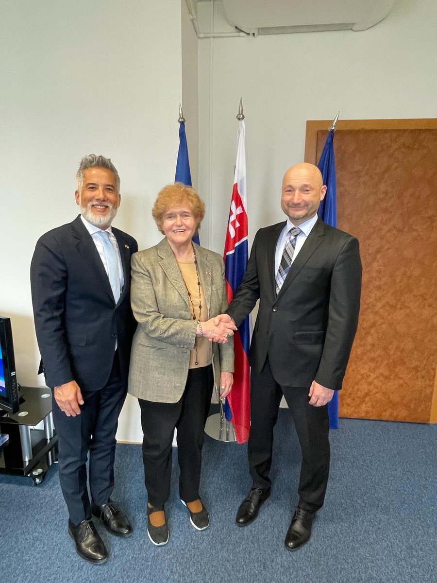 I started my trip to Bratislava with a productive meeting with Nick Namba, chargé d'affaires, Martin Kaco, Director General for Political Affairs, and other members of Slovakia’s Ministry of Foreign and European Affairs. I underscored how antisemitism has the power to undermine…