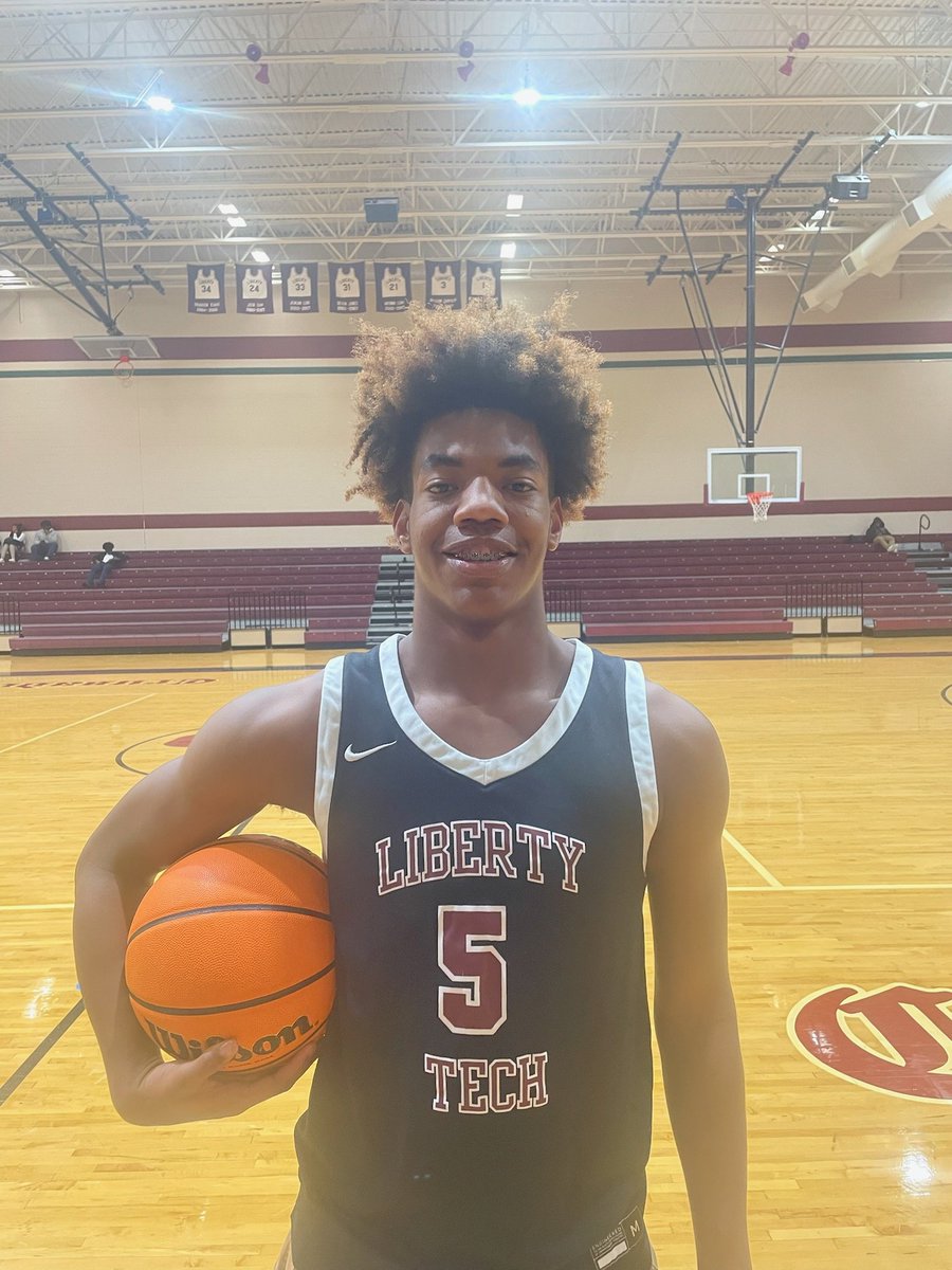 LTMHSAthletics's tweet photo. Our very own #GregoryMorris is being recognized as #PlayeroftheYear for #Liberty tonight at the Hall of Fame banquet at the Civic Center beginning at 6pm. #TechLife and #TechProud. @JMCSchools @JmcssA @LTMHSCrusaders @Sports731Net @JSunNews @west10sports https://t.co/dc28vM0Bfq
