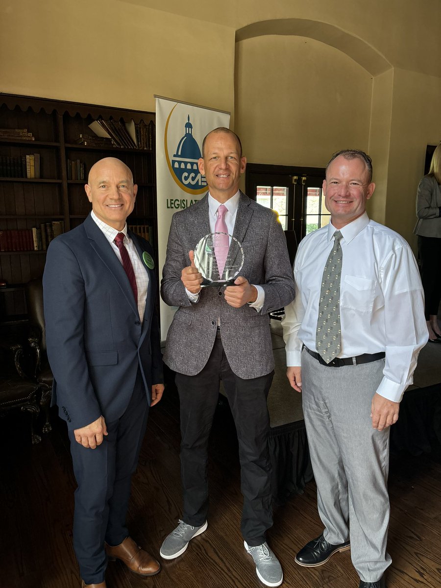 It doesn’t matter where you start but how you end up. I'm a testament to that as someone who went to adult school. It’s why I've advocated for adult schools during my time in #CALeg. Thank you, @CCAEState & @CAEAA_22 for honoring me for this work!