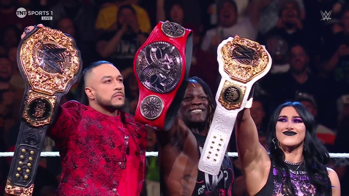 Just look our #WWERaw Champions and Judgment Day member @ArcherOfInfamy @RonKillings @RheaRipley_WWE #ABWWE