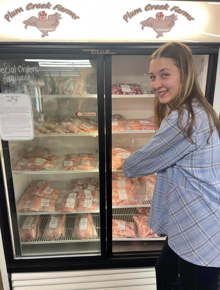 🚨Restock alert!🚨 Our Plum Creek Chicken is back in stock, along with our newest product - LONG HORN beef 🍗🐔 Get ready to sink your teeth into some delicious meats 🥩 Don't miss out, order now and taste the excitement! #farmtofork #farmtotable #supportlocal #supportveteran