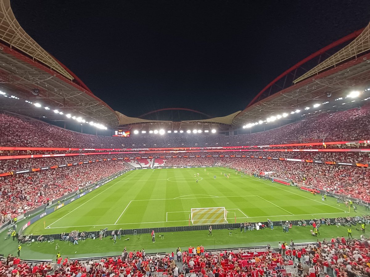 Vamosss... Liga Europa. Benfica!!!