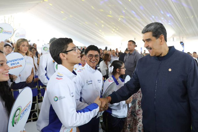 📢¡𝐀𝐬í 𝐥𝐨 𝐃𝐢𝐣𝐨! 🇻🇪 Pdte. @NicolasMaduro: He decido crear la Nueva Universidad de la Ciencia Humberto Fernández Morán. Nos traeremos las mejores mentes preparadas.