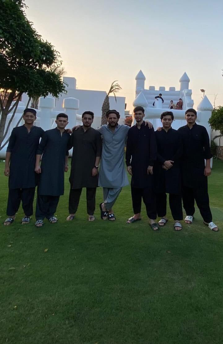 Shahid Afridi celebrating Eid with his nephews & family members @SAfridiOfficial ♥️🌍