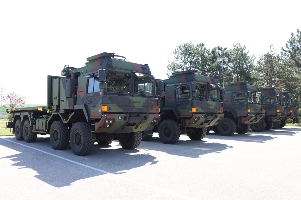 🔴 Kosova Ordusu, Almanya tarafından hibe edilen 5 adet Rheinmetall askeri kamyonu teslim aldı.