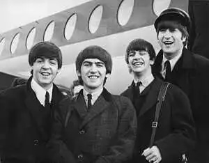 1964, The Beatles set a new chart record when they had 14 songs on the Billboard Hot 100. The songs ranged from “Can’t Buy Me Love” at number one to “Love Me Do” at number 81. (Yeah, yeah, yeah) internetfm.com/today-in-rock-…