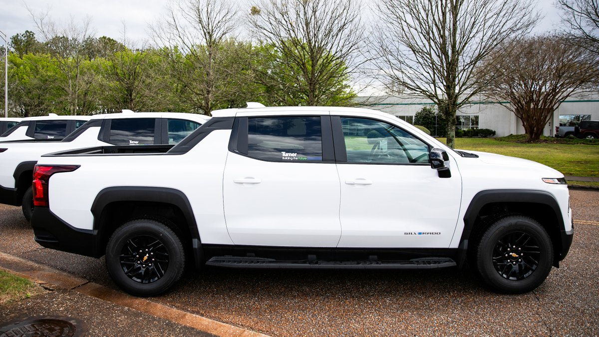 Our Turner Mid-South office is deploying 10 Chevrolet Silverado EVs throughout our region! Turner purchased these vehicles to help reduce carbon emissions in its operations, and our teams are excited to put them to work! #TurnerConstruction #Huntsville #Memphis #Nashville