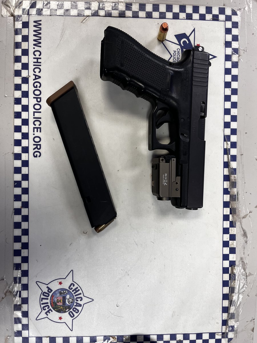 861E responded to an OEMC call of a man with a gun with a known description. Officers observed that person, placed him into custody and removed the pictured weapon from his person. Great work officers!