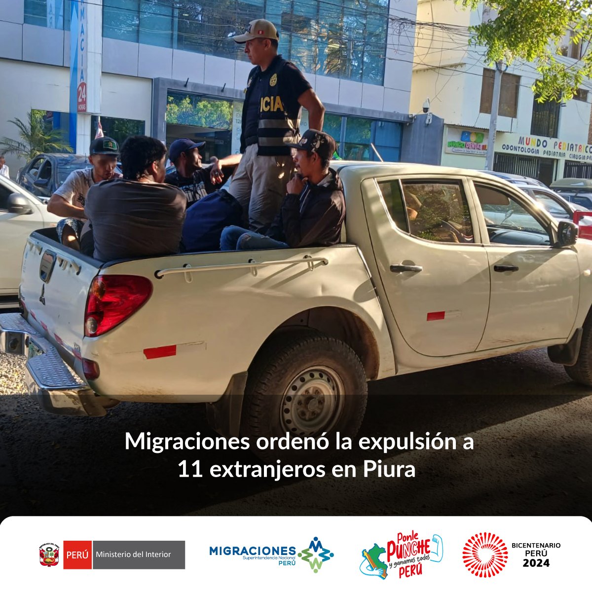#MigracionesPerú ordenó la expulsión a 11 extranjeros en Piura. Fueron intervenidos en un operativo de verificación y fiscalización migratoria. @PoliciaPeru ejecutó la disposición.

📰 #NotaDePrensa ➡ gob.pe/es/n/935040