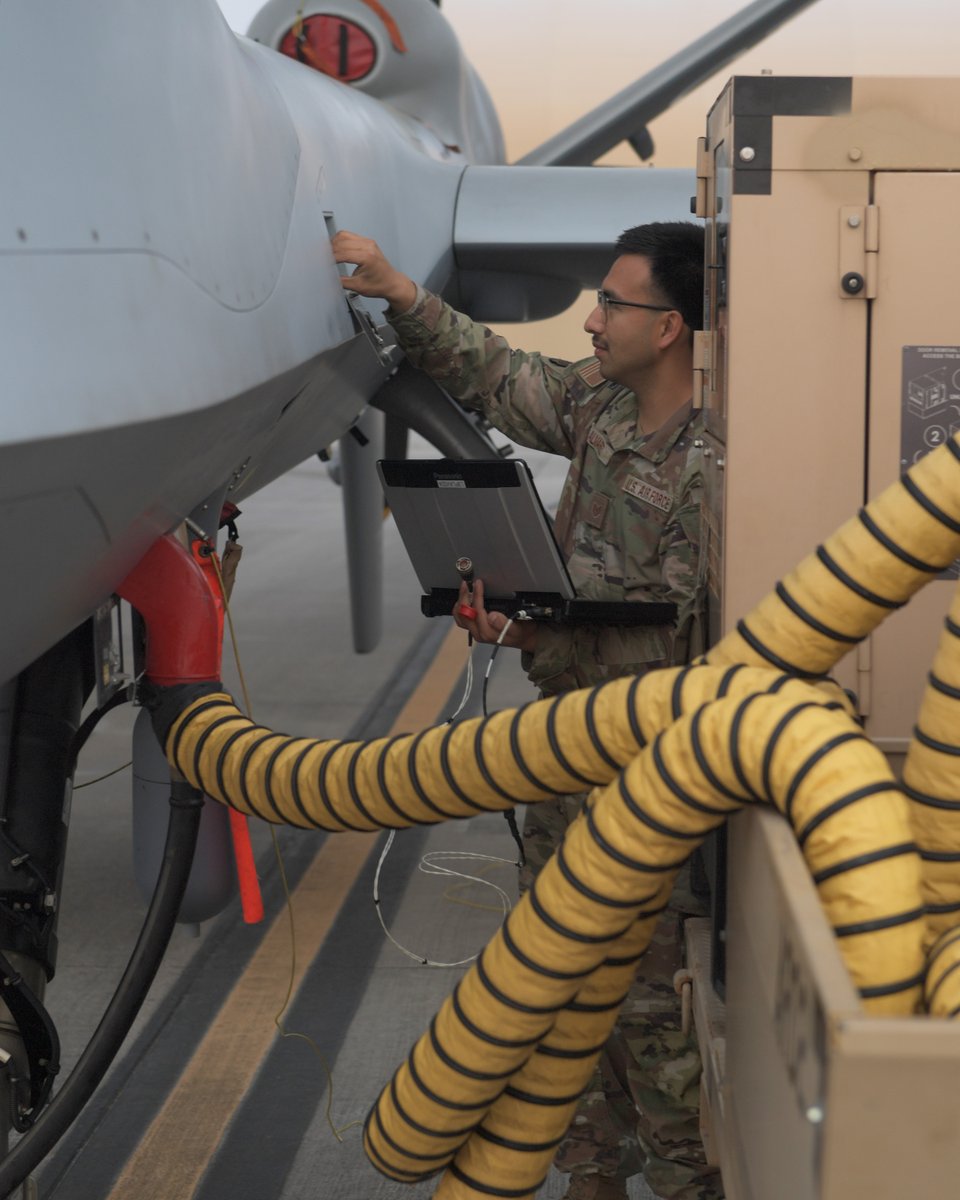 Last month, @TXMilitary Airmen deployed a 147th Attack Wing MQ-9 Reaper to northern Texas to provide real-time intelligence to civilian agencies and local firefighters battling fires on the ground. 🔗ngpa.us/29226