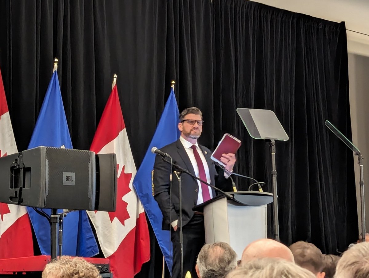 It was great to join colleagues, friends and Christians from across the province this morning at the annual Provincial Prayer Breakfast. We were blessed with both good food and good company. #abpoli