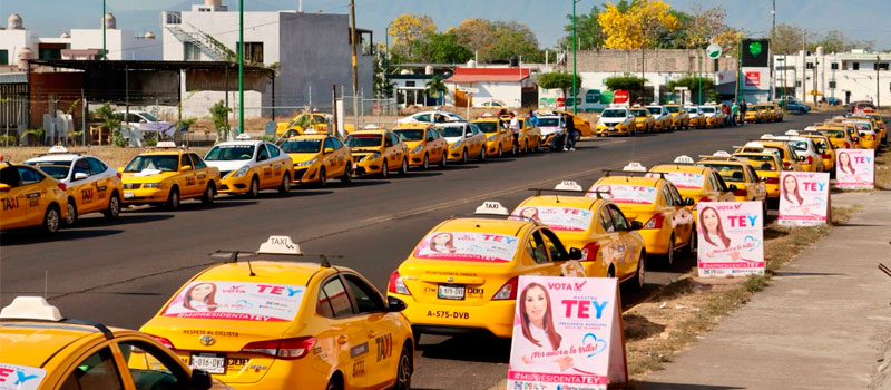 Diario_deColima's tweet image. Más #taxistas se #suman a #promover #candidatura de #TeyGutiérrez

tinyurl.com/mt2zmatd
