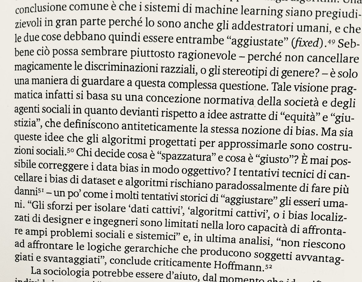 @massimoairoldi , Machine Habitus, @LuissLUP. Libro consigliatissimo.