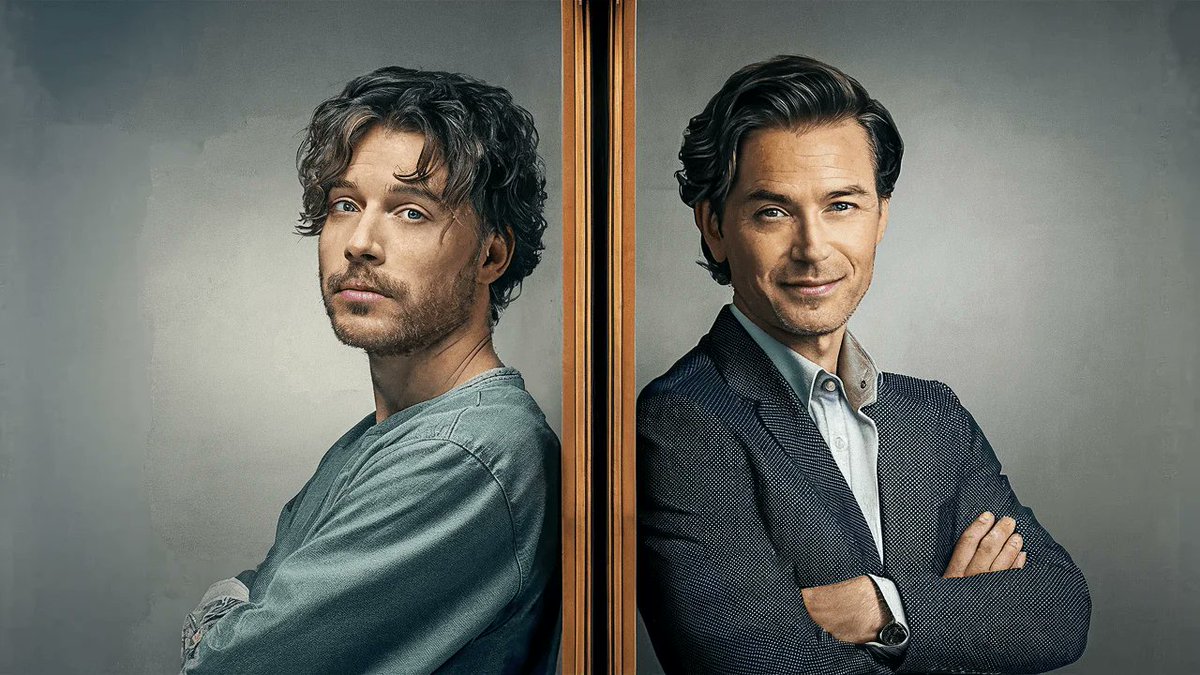 ForeverThirtyTwo tweet media