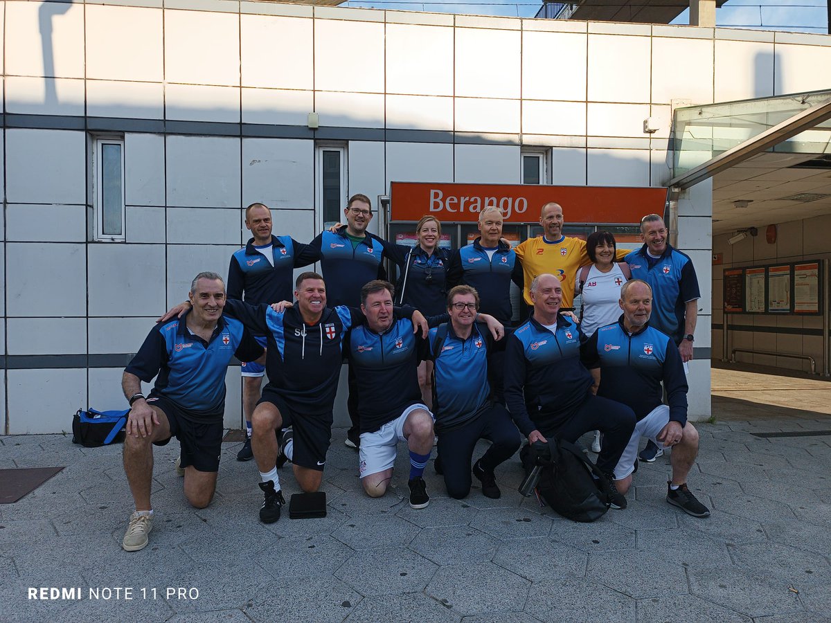 A brilliant tournament playing Basque Country & @ASPARBI #walkingfootball teams. A great winning result for our @ParkinsonsPride, but more importantly, time spent making new friendships, new female @PDPioneers & showing the positives of exercise for people with Parkinson's