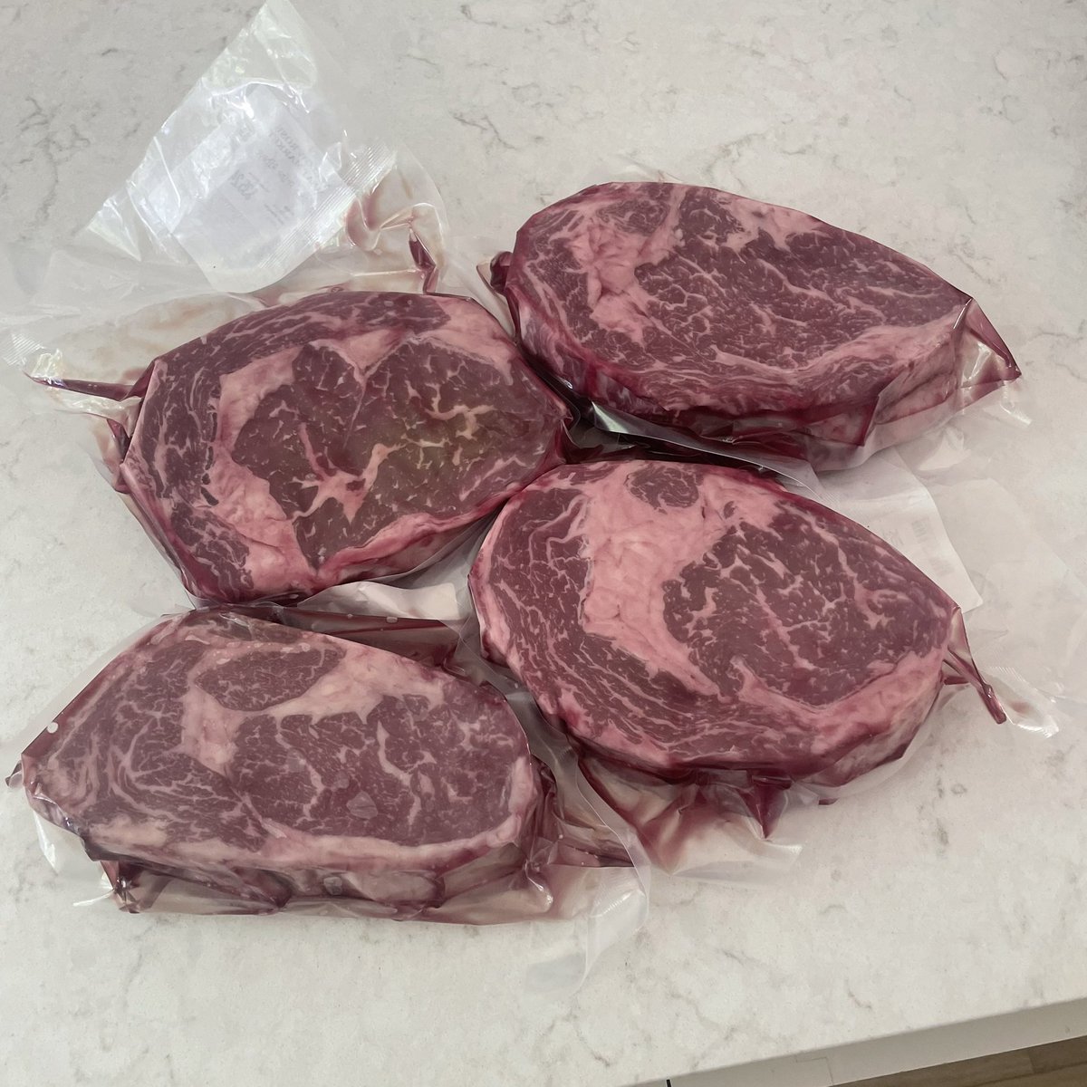 On the menu tonight: PRIME RIBEYE🥩 Good day of trading calls for good food Gotta make sure you take care of your body Thank you $QQQ for the meat🍻