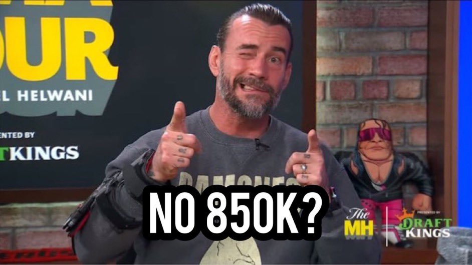 AEW Dynamite: 819,000 Previous week: 752,000 They humiliated themselves to barely crack 800k and CM Punk is still their biggest draw 💀